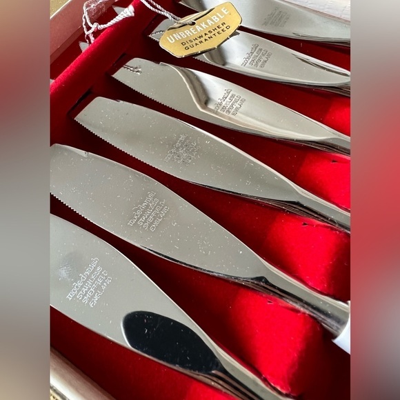 Vintage Mode Danish Stainless Serrated Steak Knives (6) ROSES Sheffield England - Picture 10 of 16